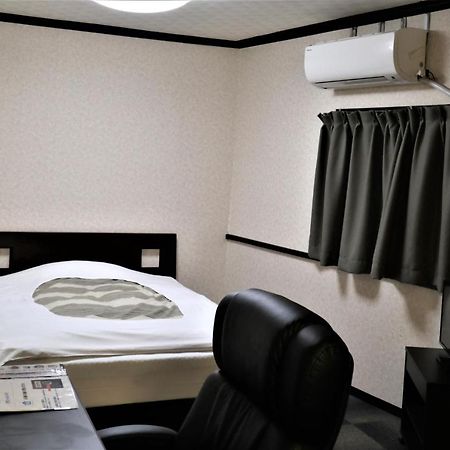 Hotel Daiki Oszaka Kültér fotó